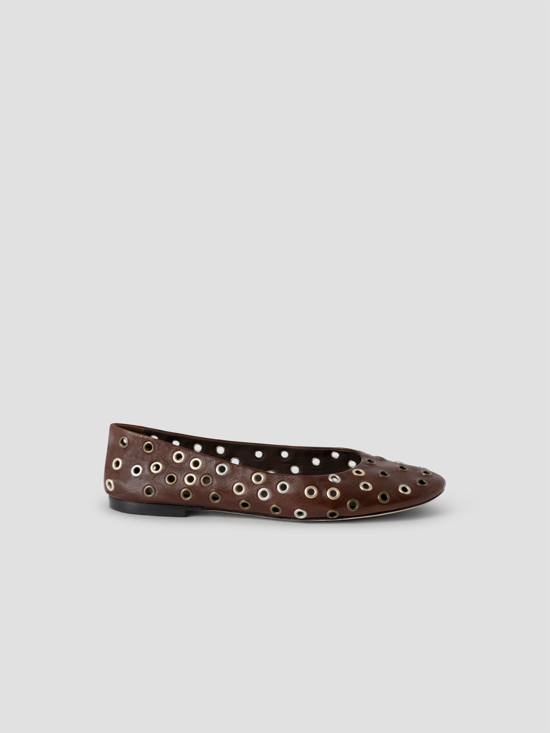 Brown leather ballerinas with silver eyelets - Gimaguas