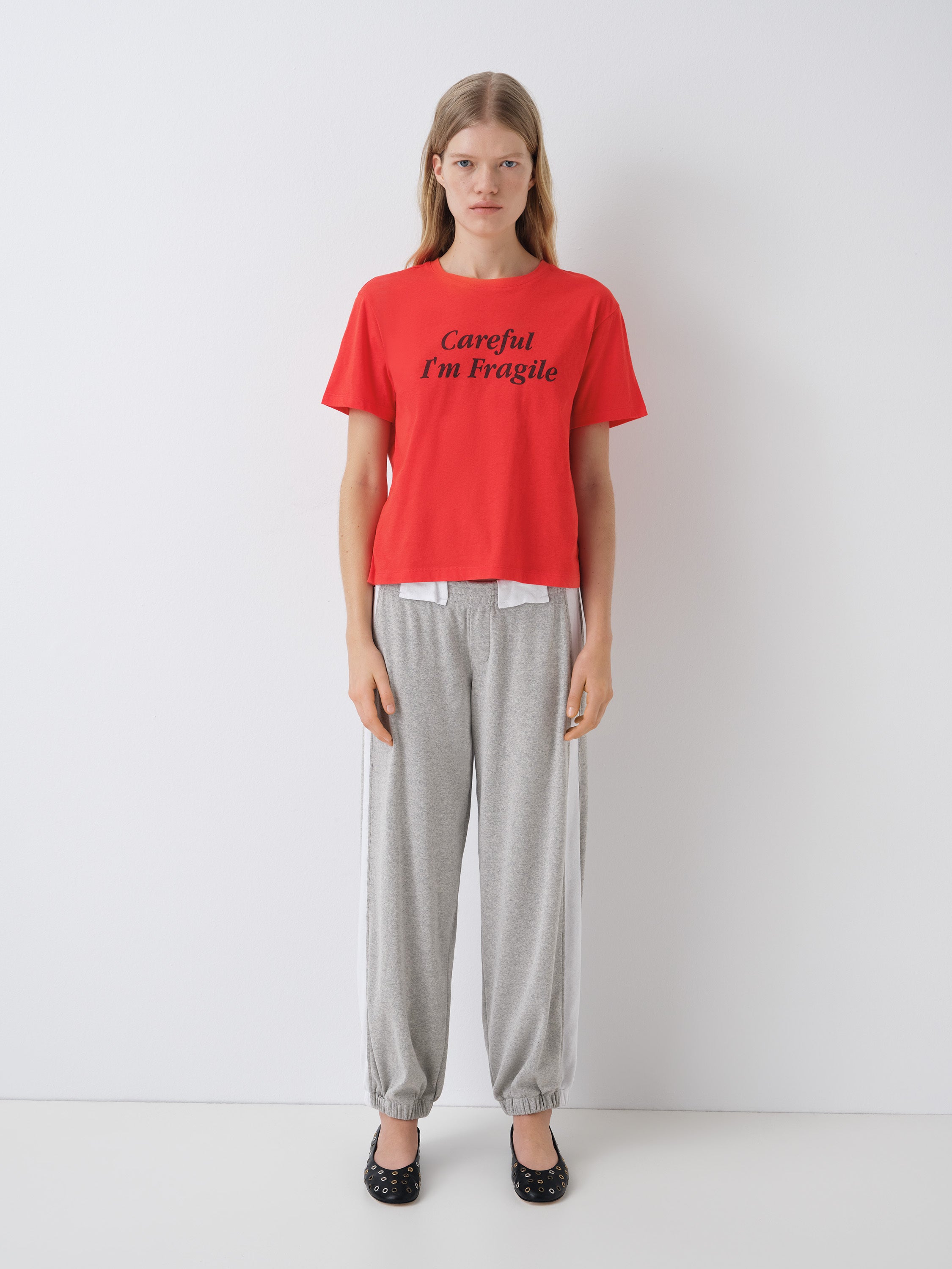 Red graphic t-shirt with crew neckline Unisex – Gimaguas
