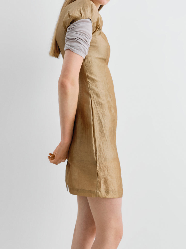 Gold crinkled mini dress for women with puff sleeves Gimaguas Gold crinkled mini dress for women with puff sleeves Gimaguas