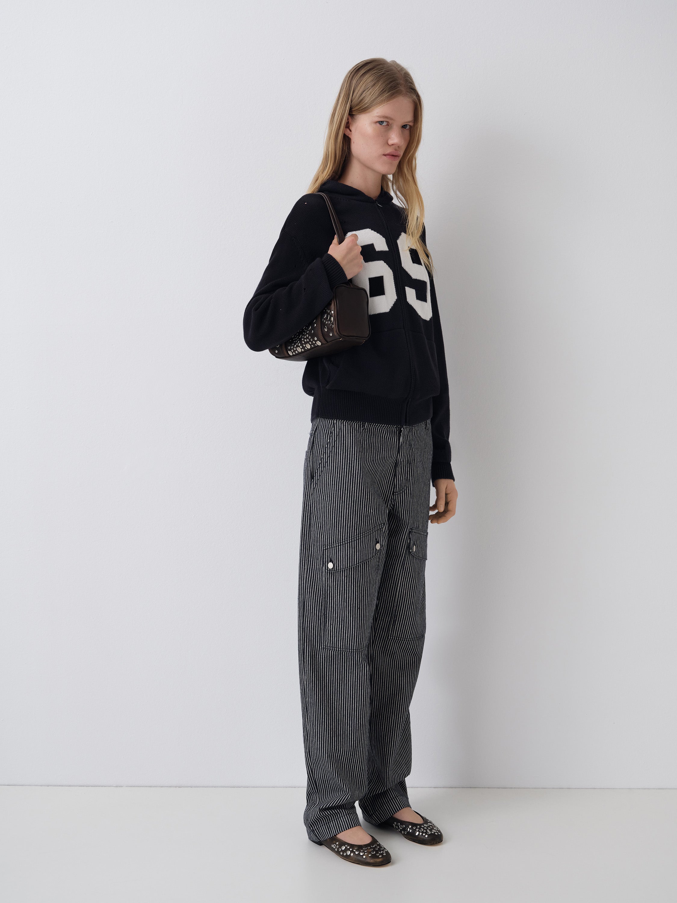gimaguas ニットジップジャケット 黒 S 新品タグ付 Unisex black knit hoodie jacket with “69” graphic – Gimaguas