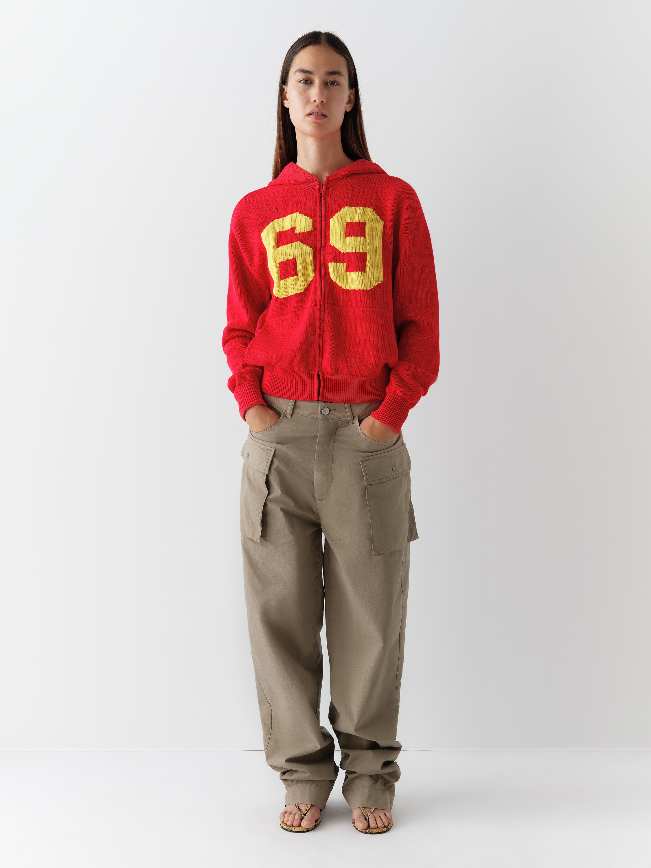 Unisex red knit hoodie jacket with “69” graphic – Gimaguas