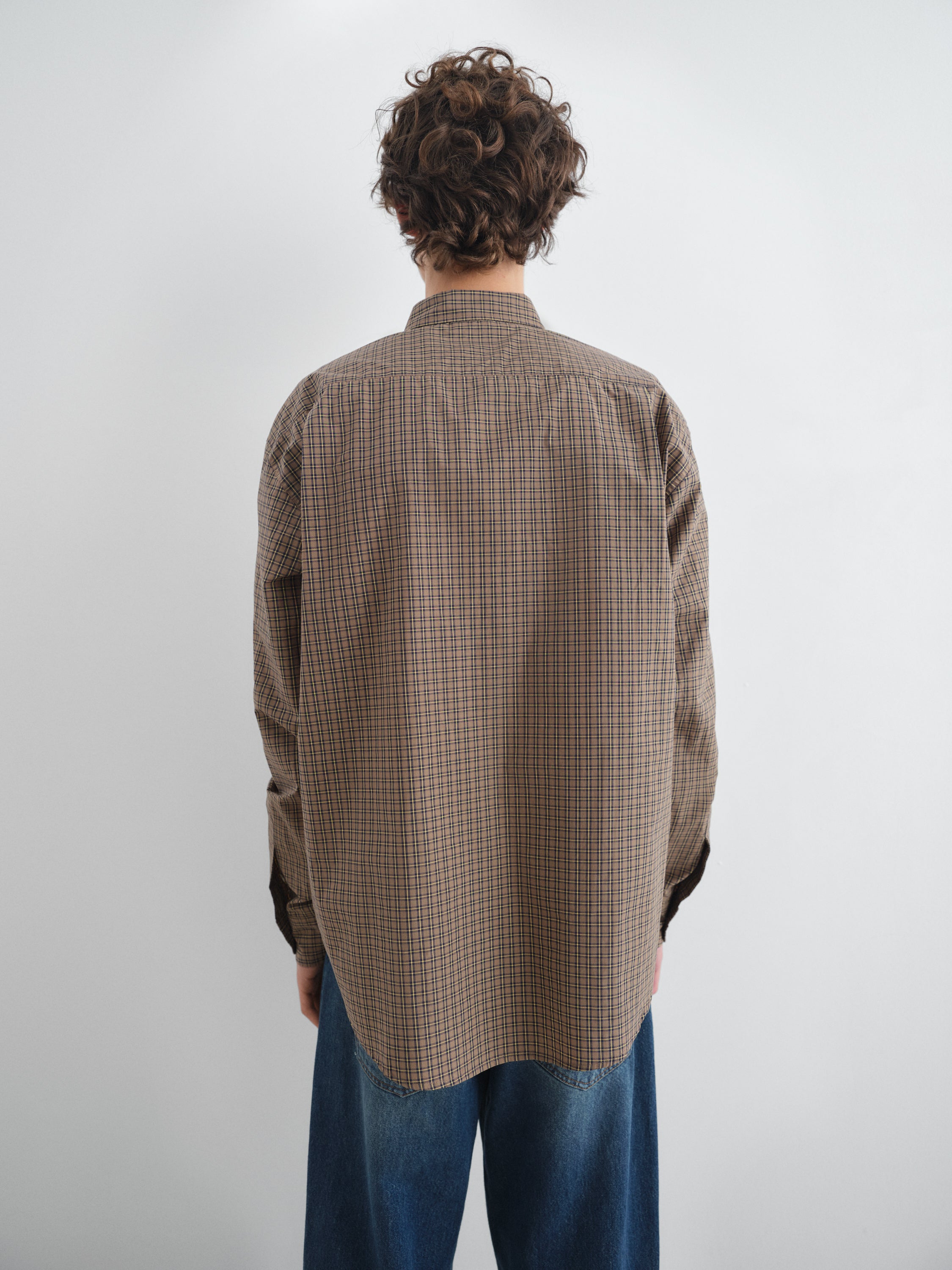 Brown checkered button-up shirt with classic collar – Gimaguas