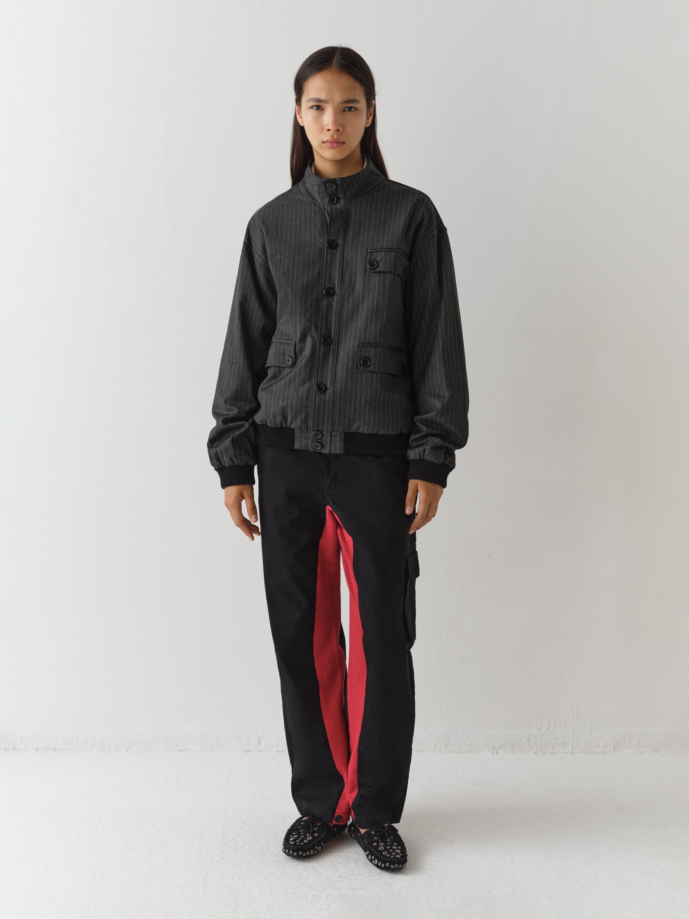 Unisex navy straight-leg trousers with red front stripe – Gimaguas