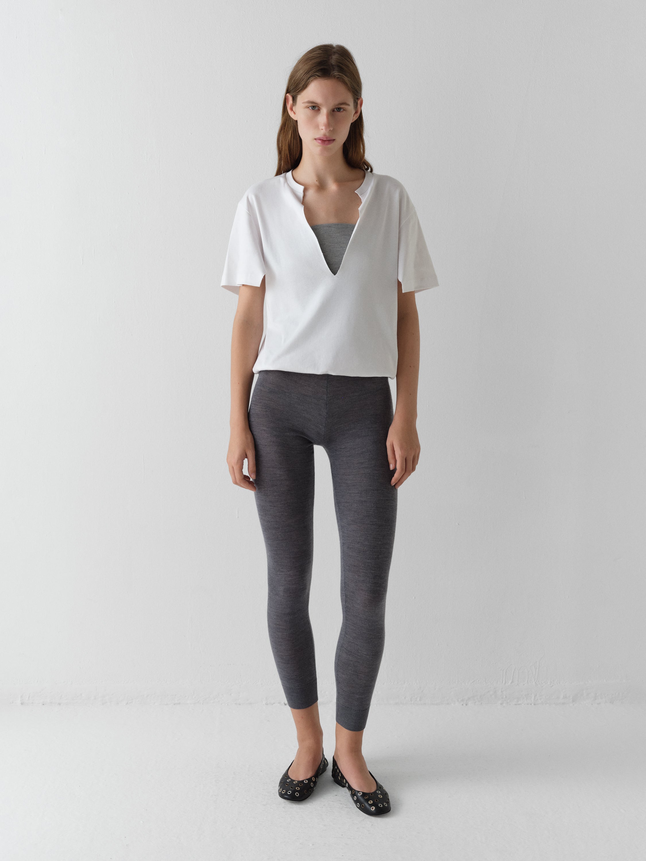 Grey wool mid-rise leggings for women with soft finish – Gimaguas