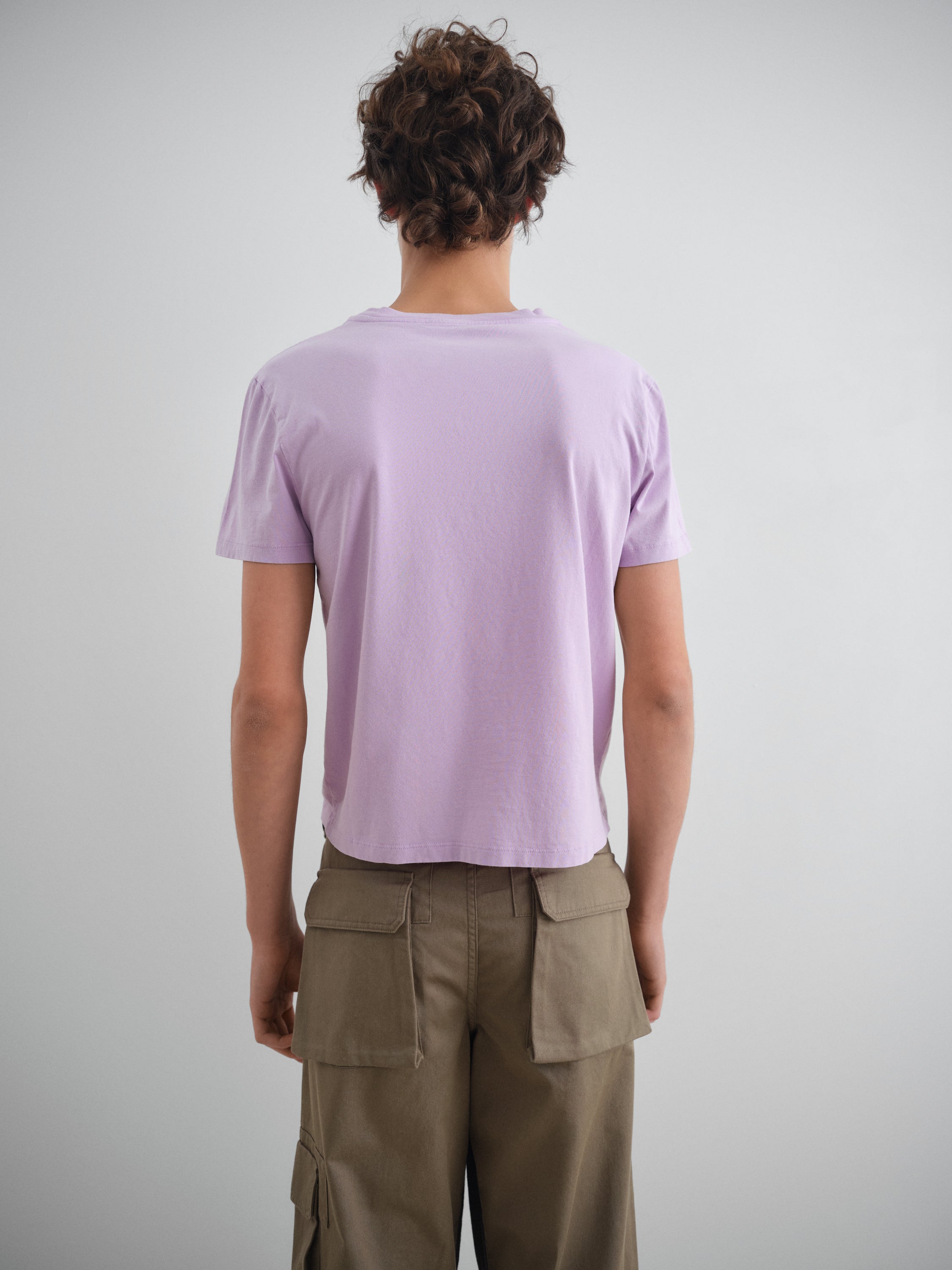 Lilac short-sleeve t-shirt with relaxed fit in cotton – Gimaguas
