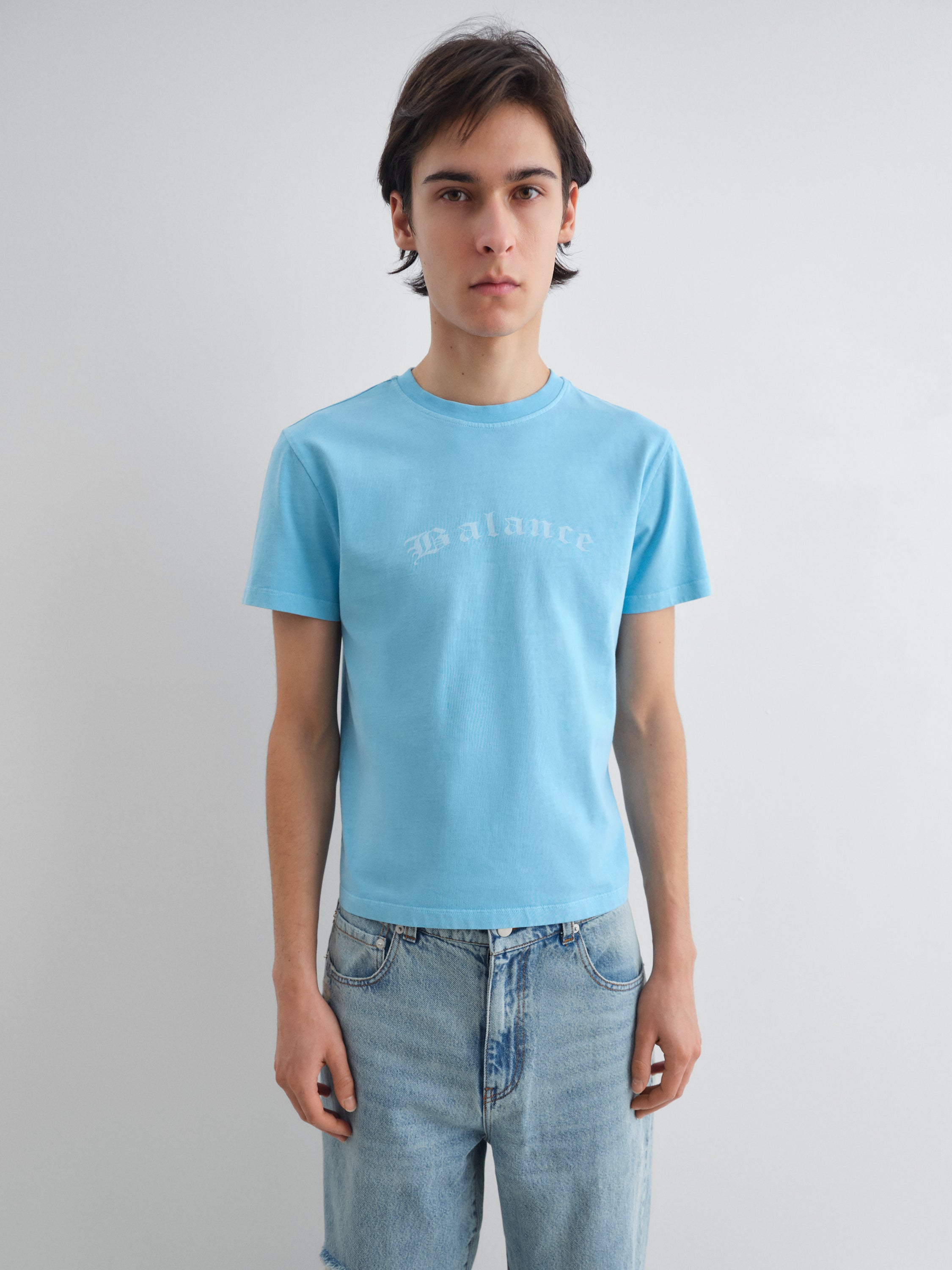 Unisex bright blue short-sleeve graphic t-shirt – Gimaguas