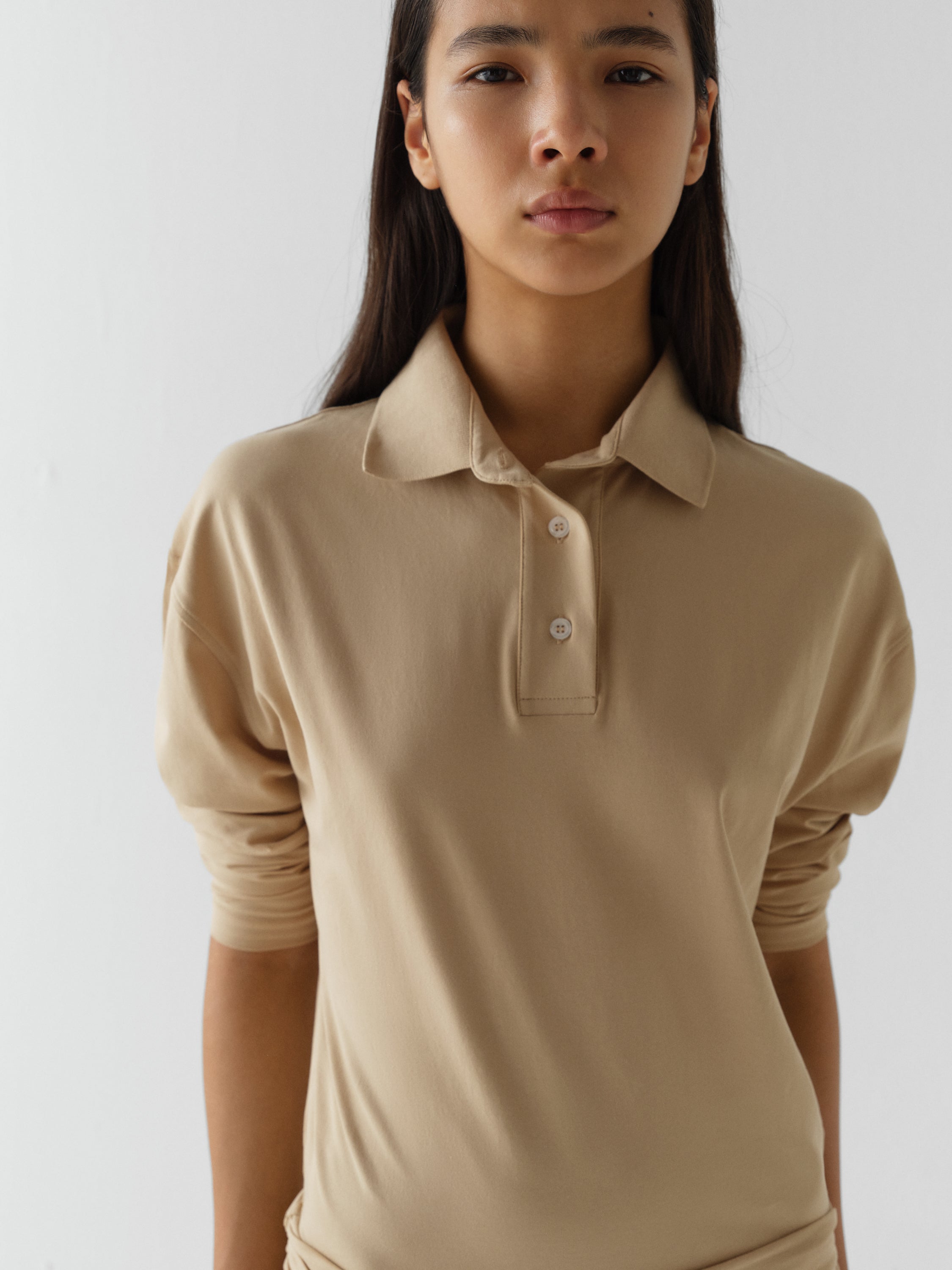 Beige long-sleeve polo dress for women with checkered skirt – Gimaguas