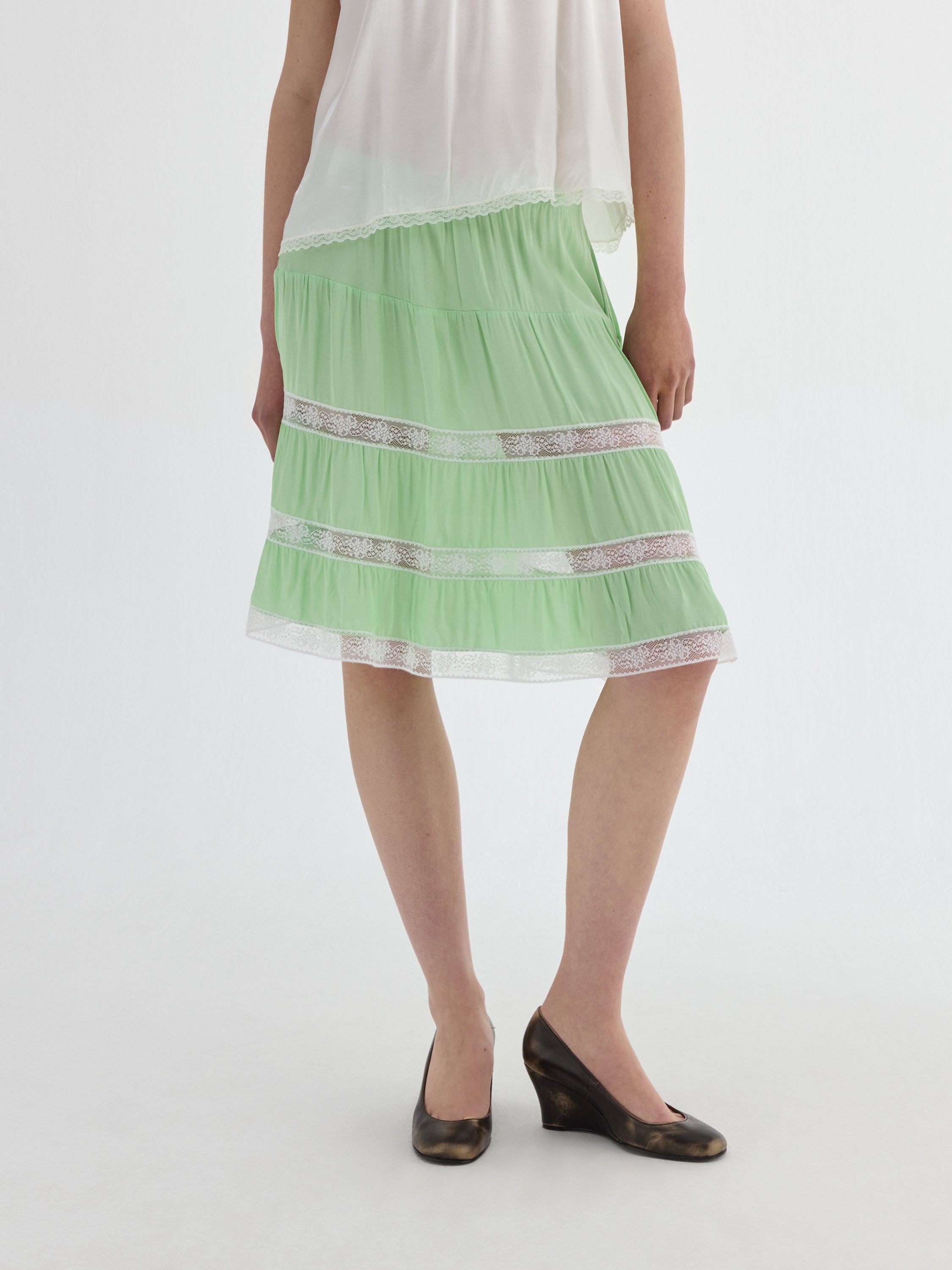 Green Lace Tiered Satin Midi Skirt | Gimaguas