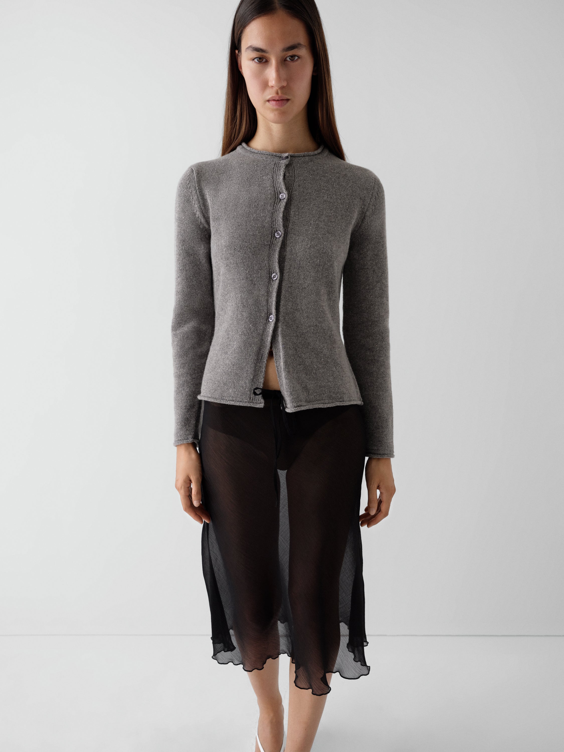 Grey soft-touch cardigan for women with button closure – Gimaguas
