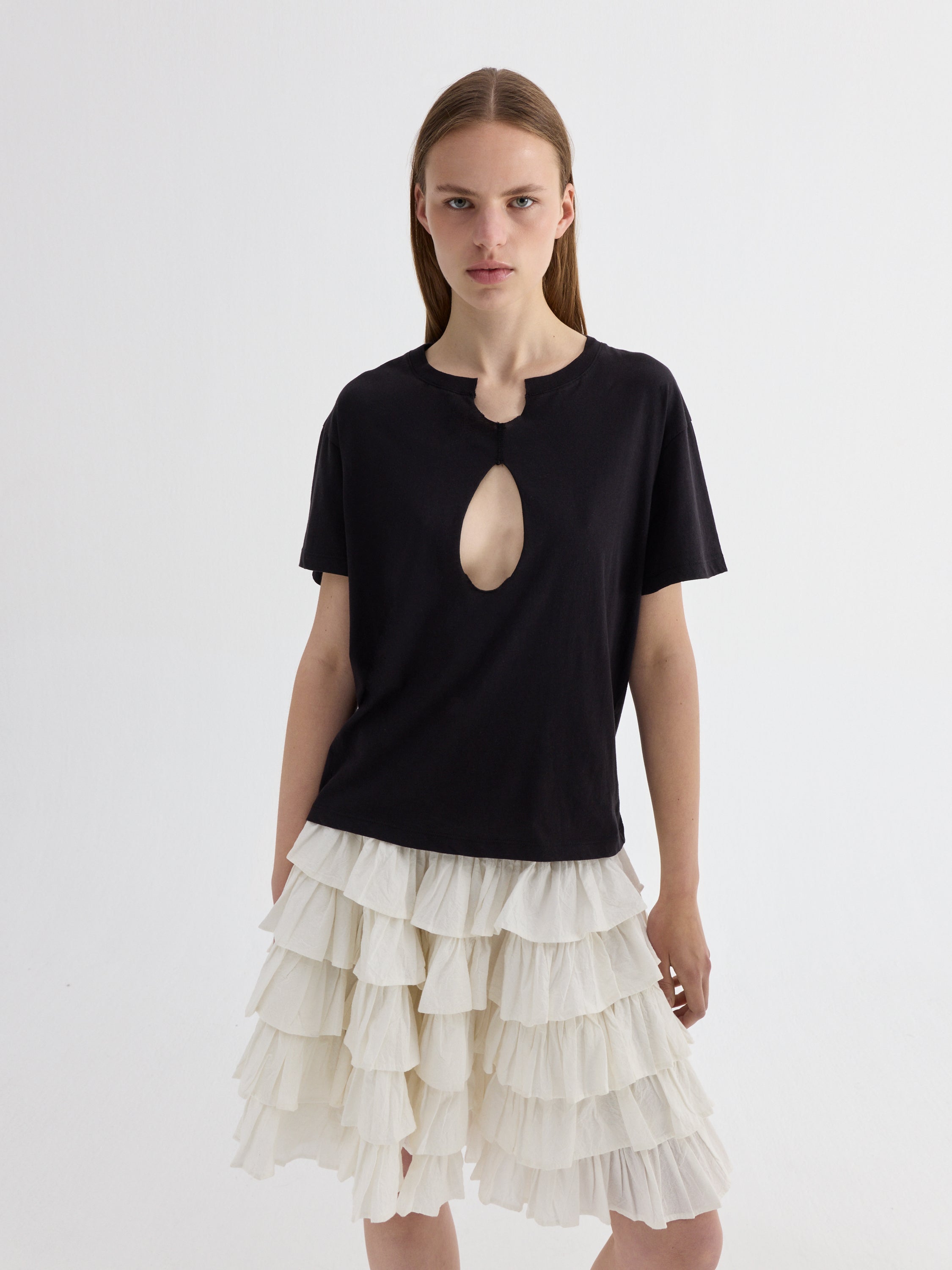 Black Women's Jersey T-Shirt with Oval Cut-Out | Gimaguas