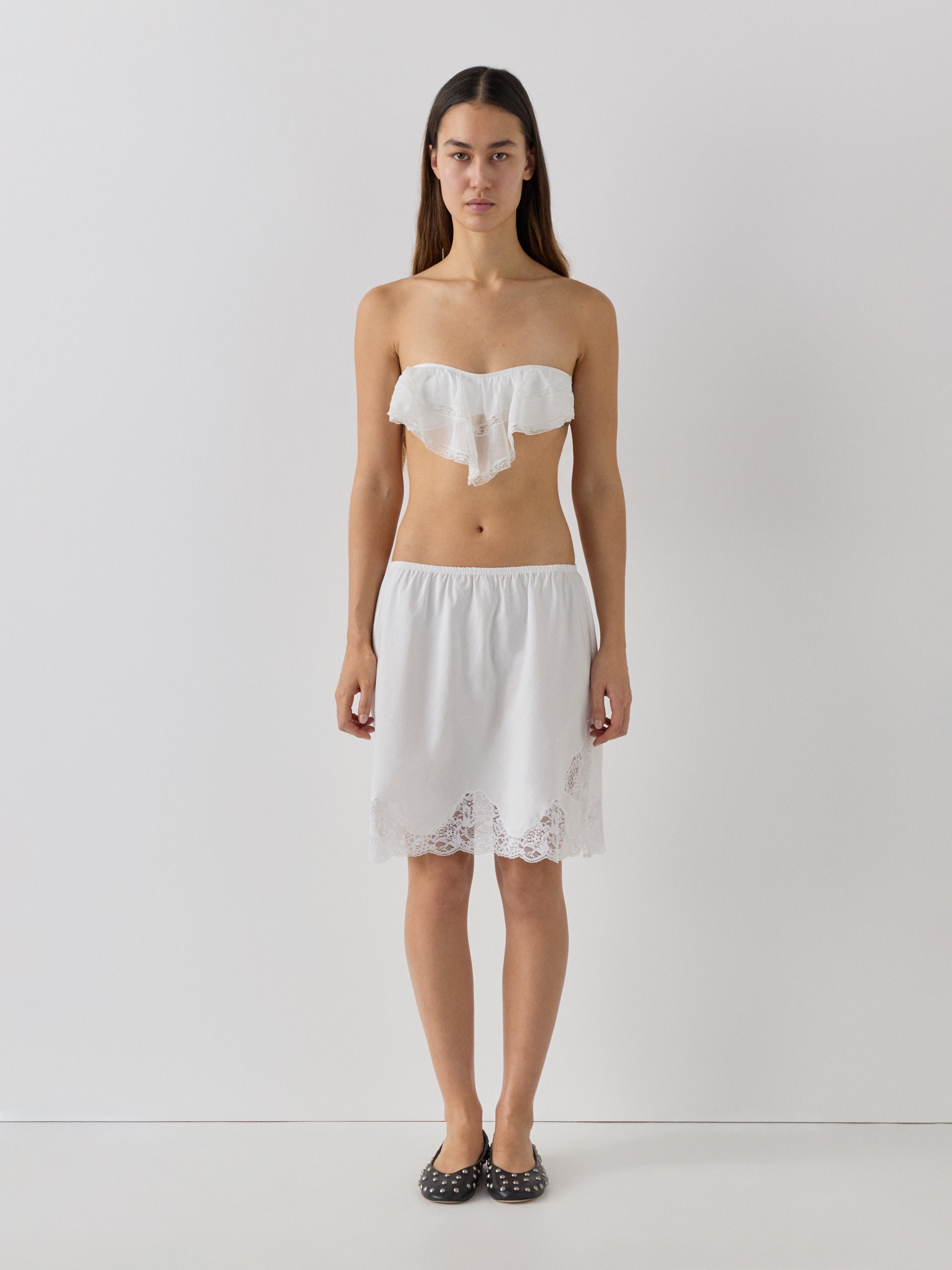 White Satin Slip Mini Skirt with Lace Trim | Gimaguas