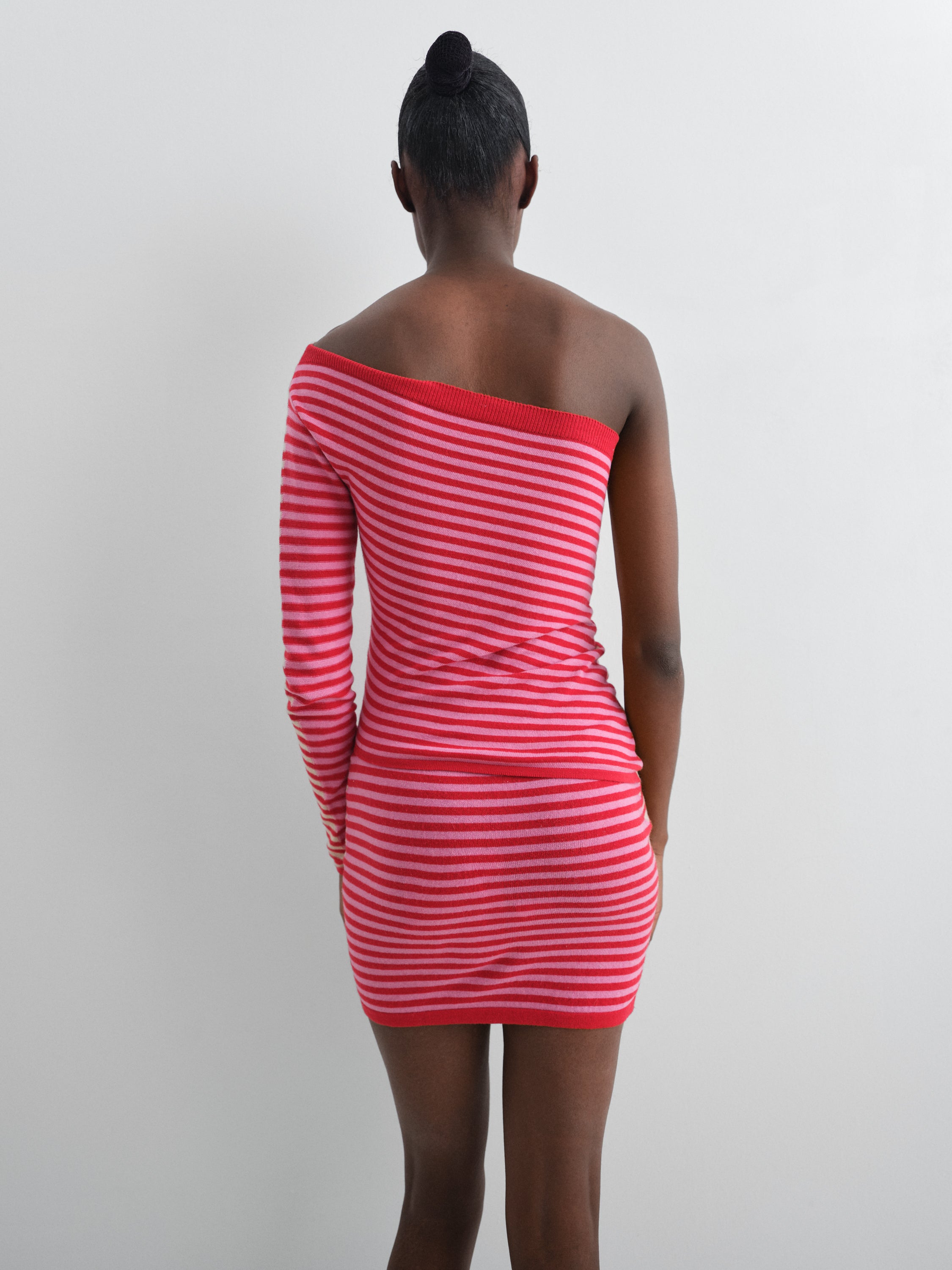 diana-LS-one-shoulder-