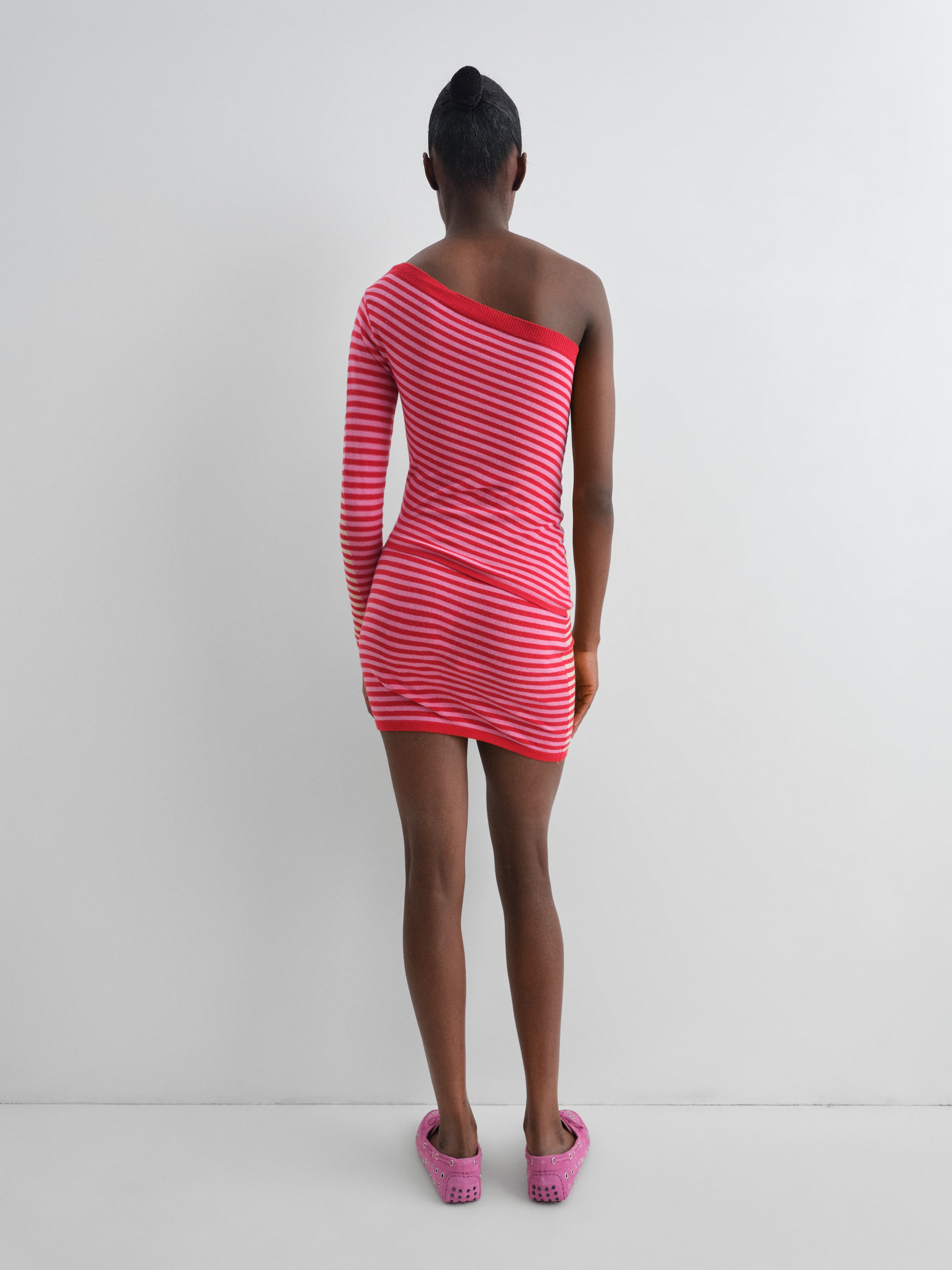 Striped one-shoulder knit top for women in red, pink and beige