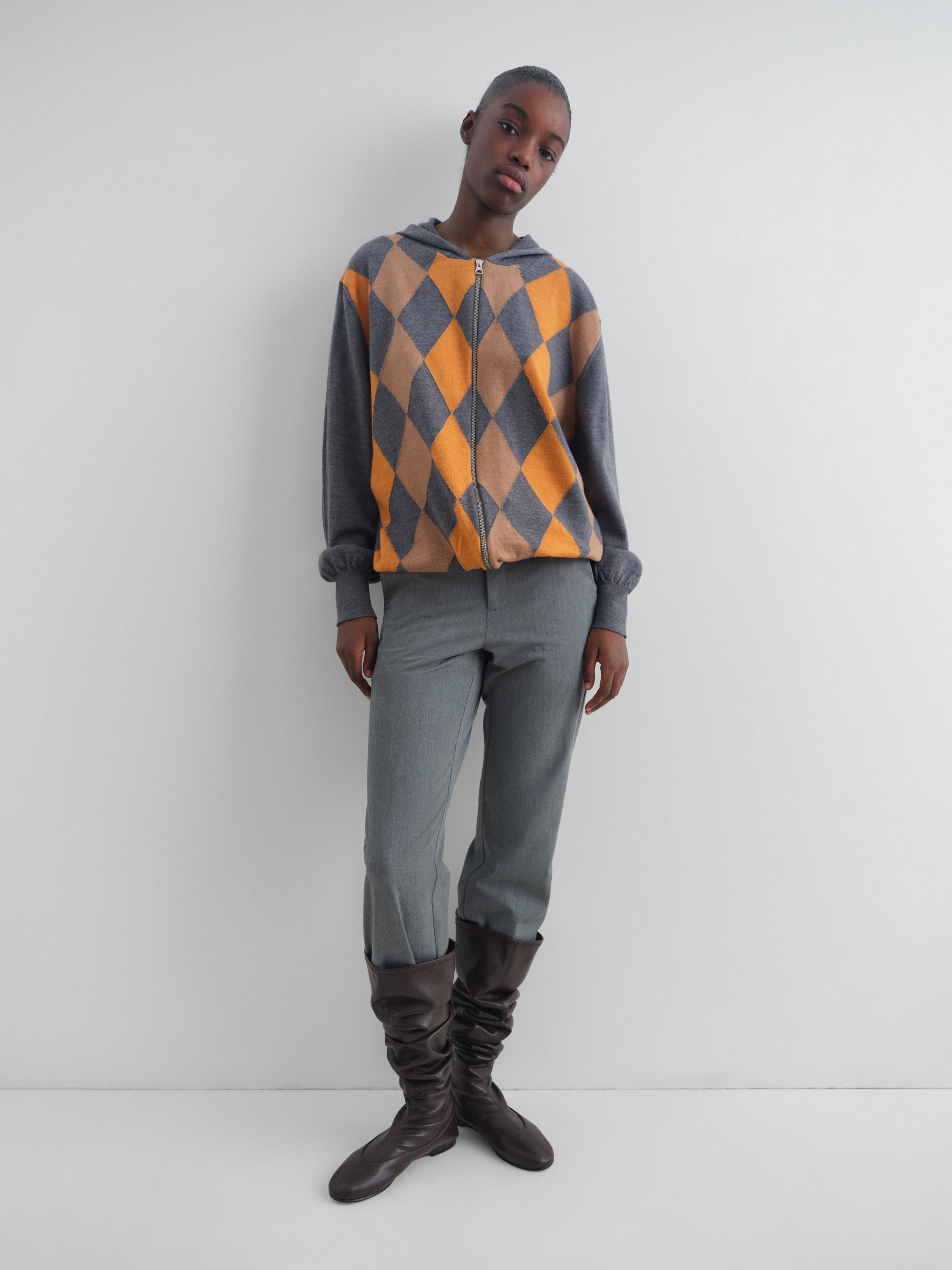Unisex grey and orange hooded zip-up knit jacket – Gimaguas
