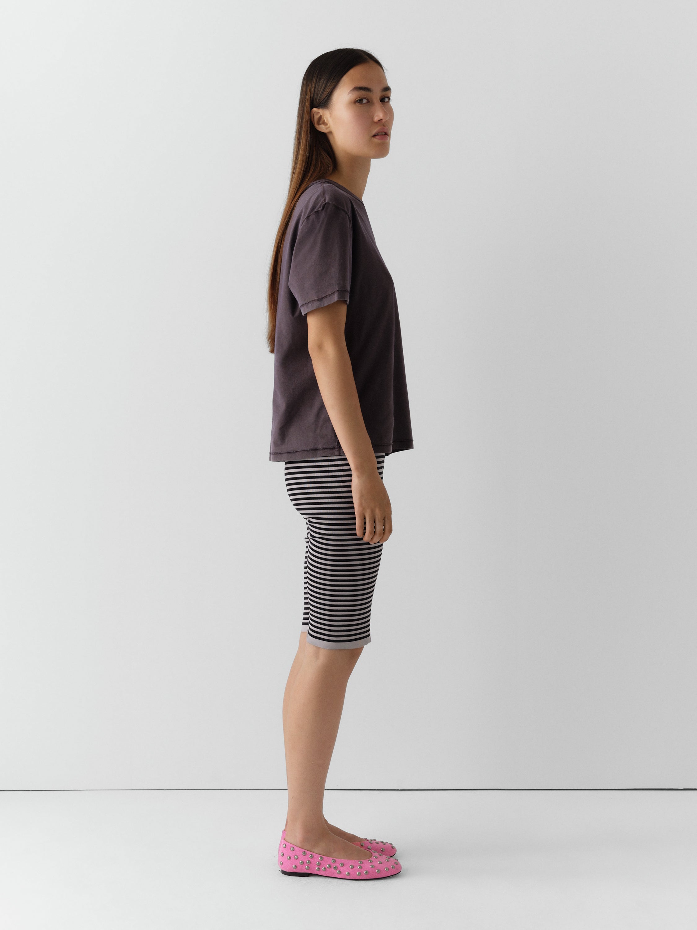 Brown Unisex T-Shirt | Grey Gimaguas Logo