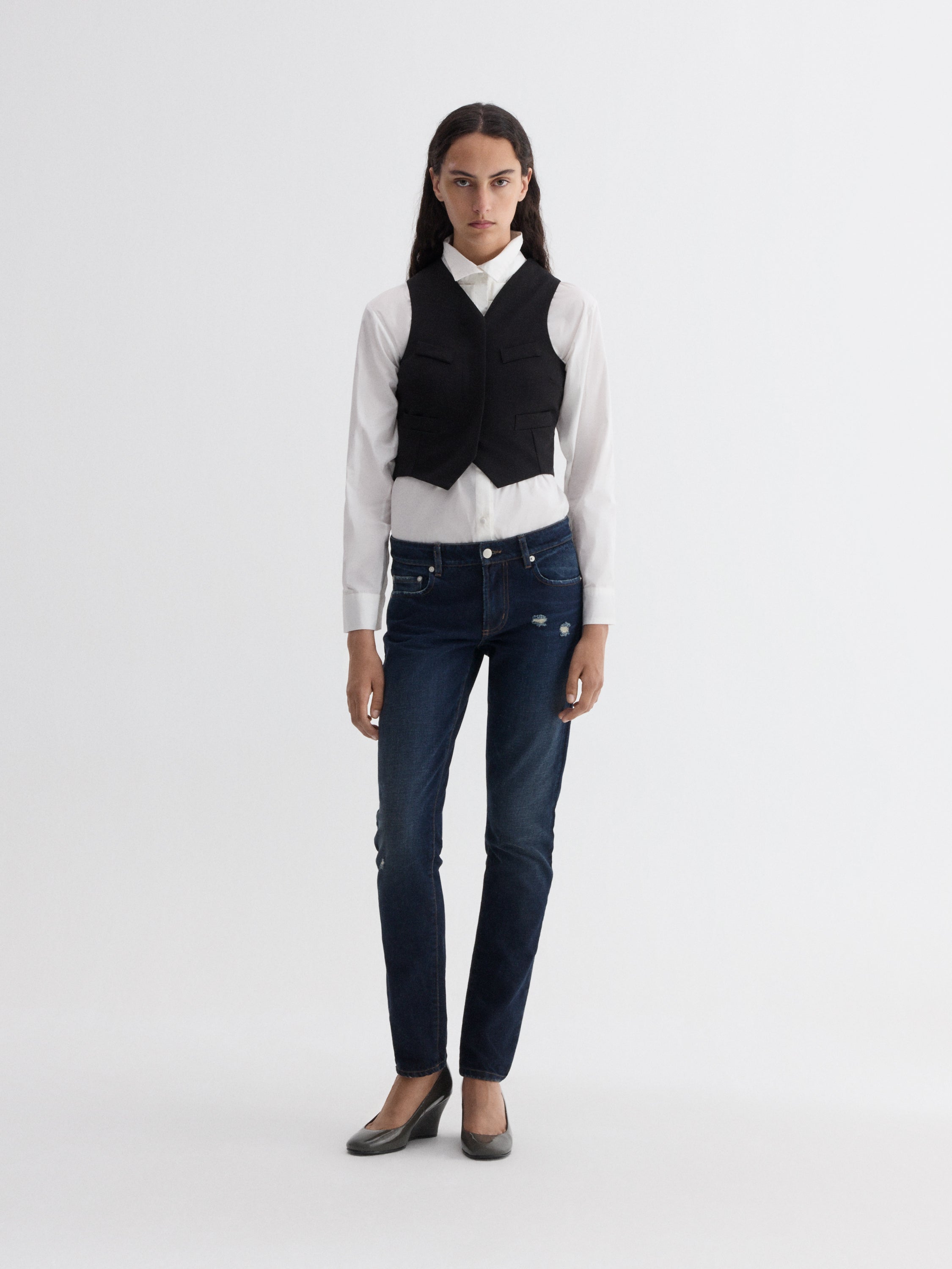 Black Cropped Tailored Gilet with V-Neckline | Gimaguas