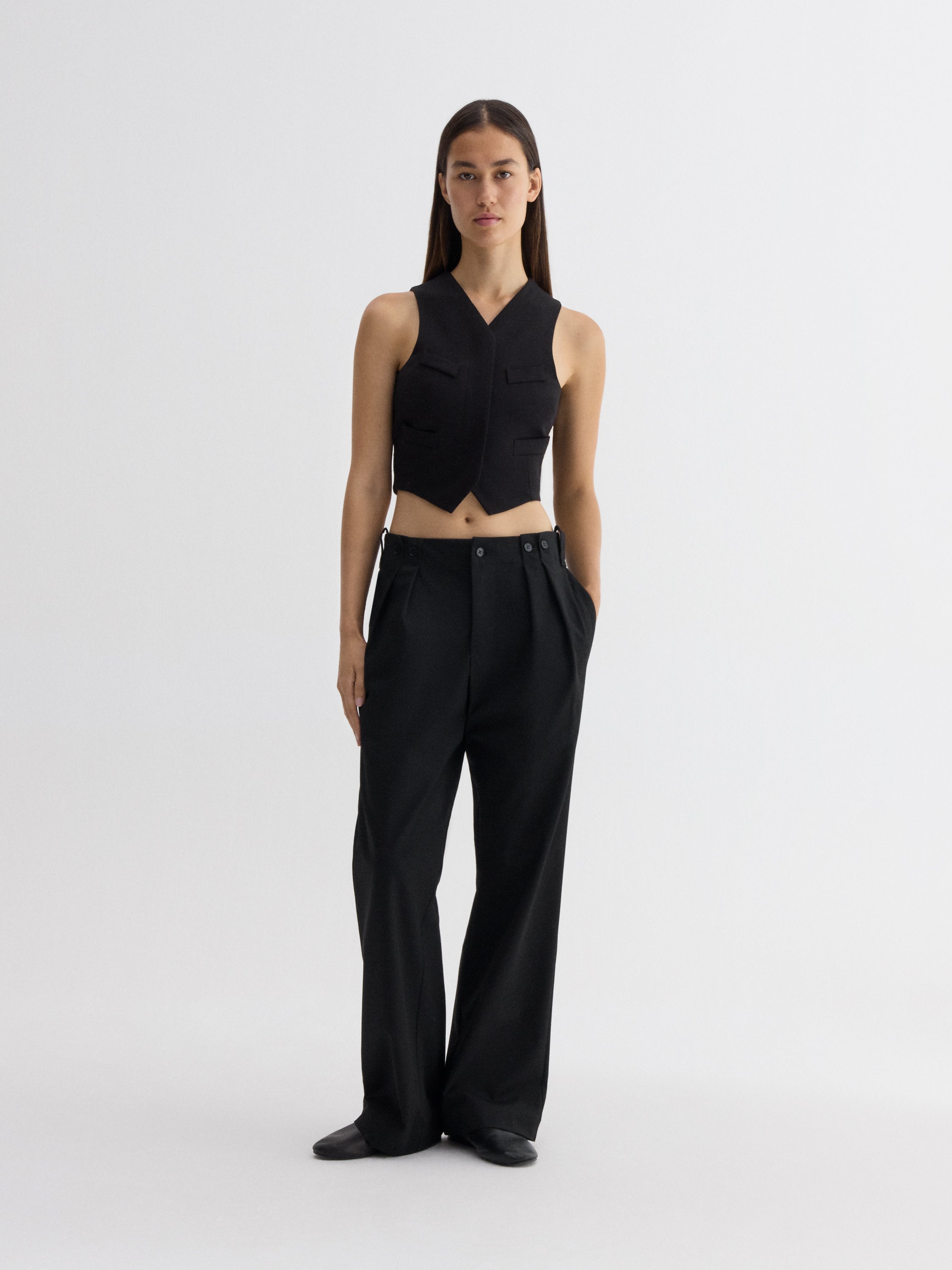 Black Cropped Tailored Gilet with V-Neckline | Gimaguas