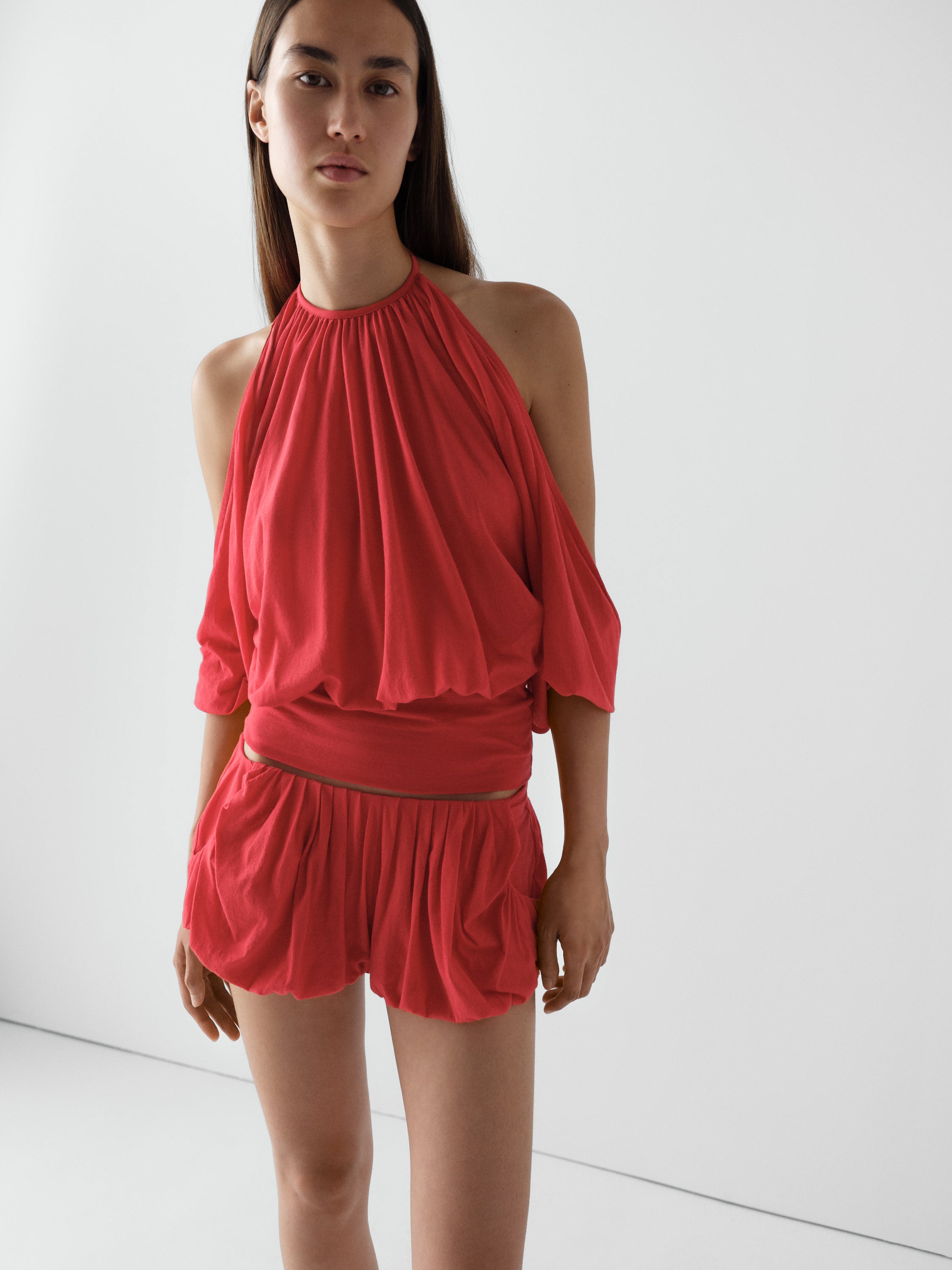 Women's Red Open Shoulder Long Sleeve Top. Gimaguas