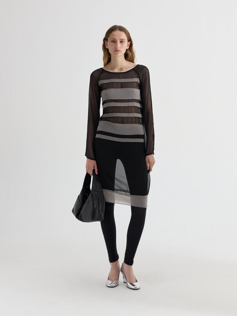 grey dress with black leggings 5 days of monochrome outfits with leggings