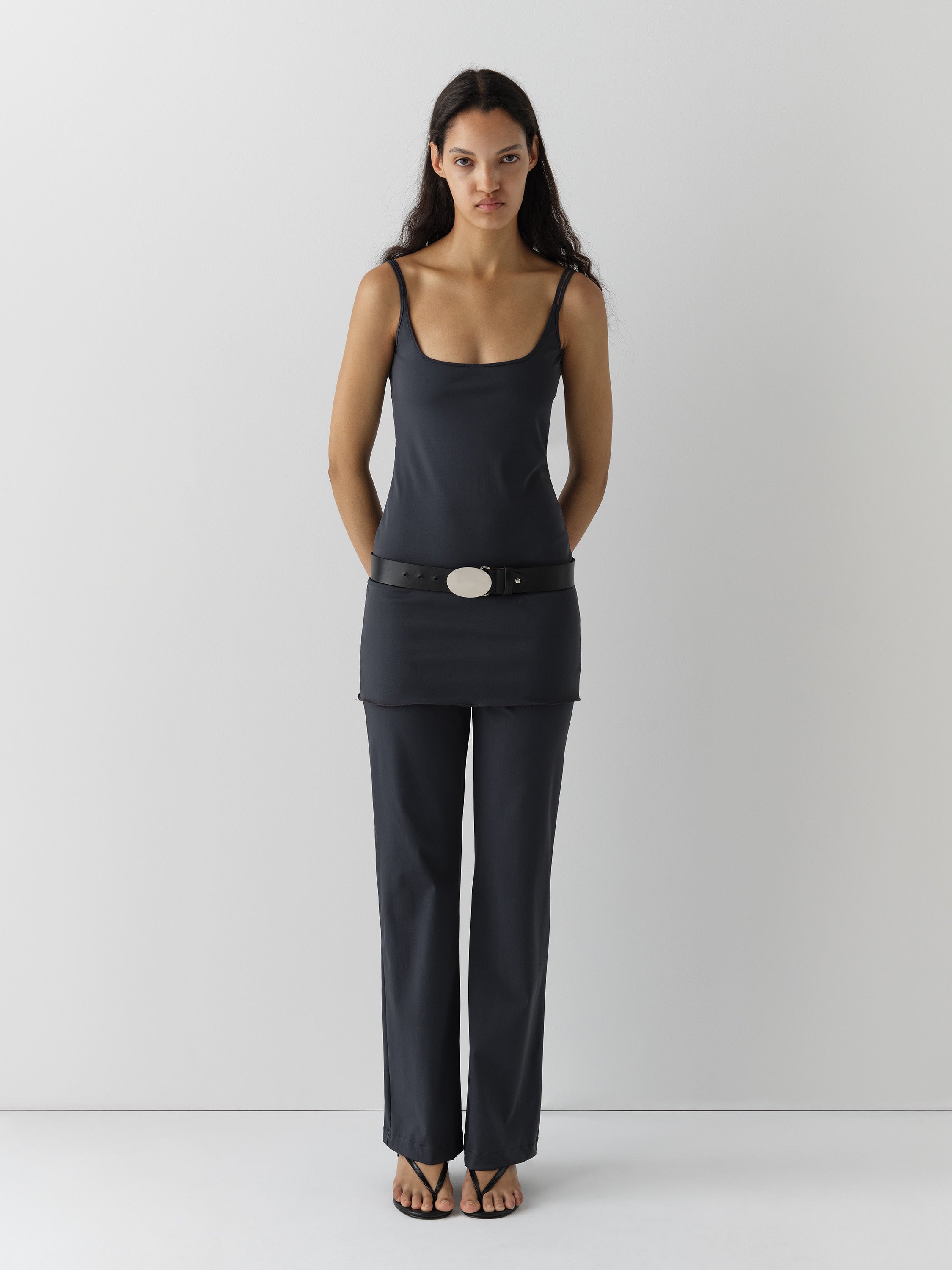 Fitted grey mini dress with split straps – Gimaguas