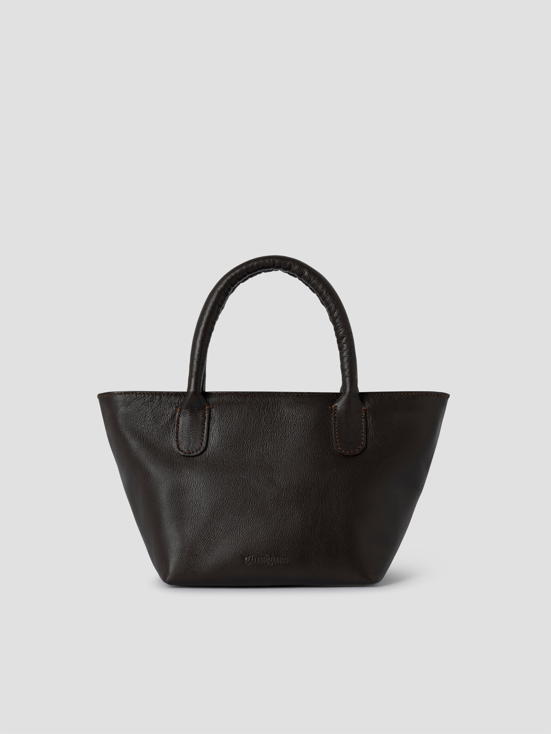 mini-capazo_brown_silueta_04.