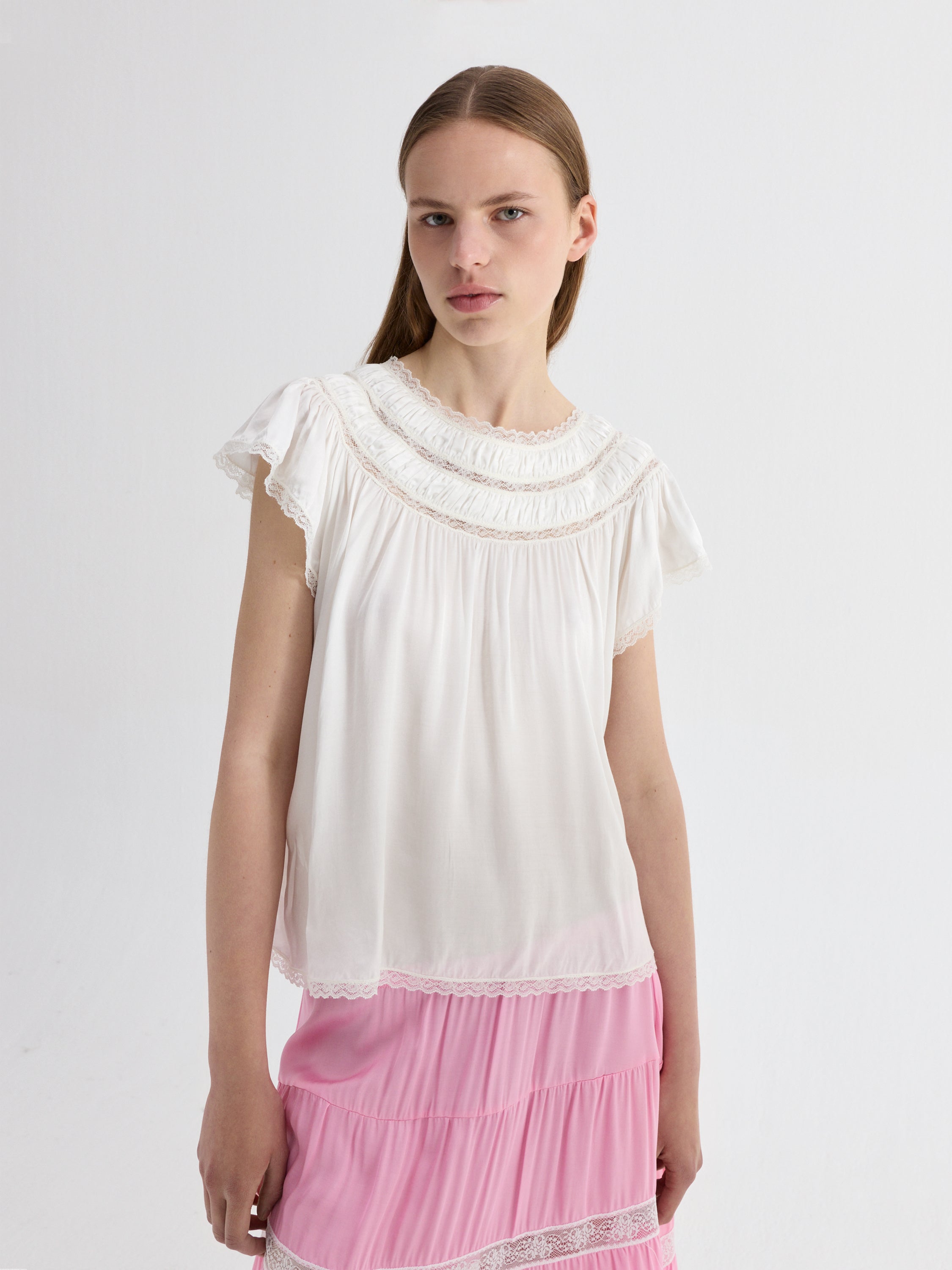 Women's White Viscose Top Lace Trim Short Sleeve | Gimaguas