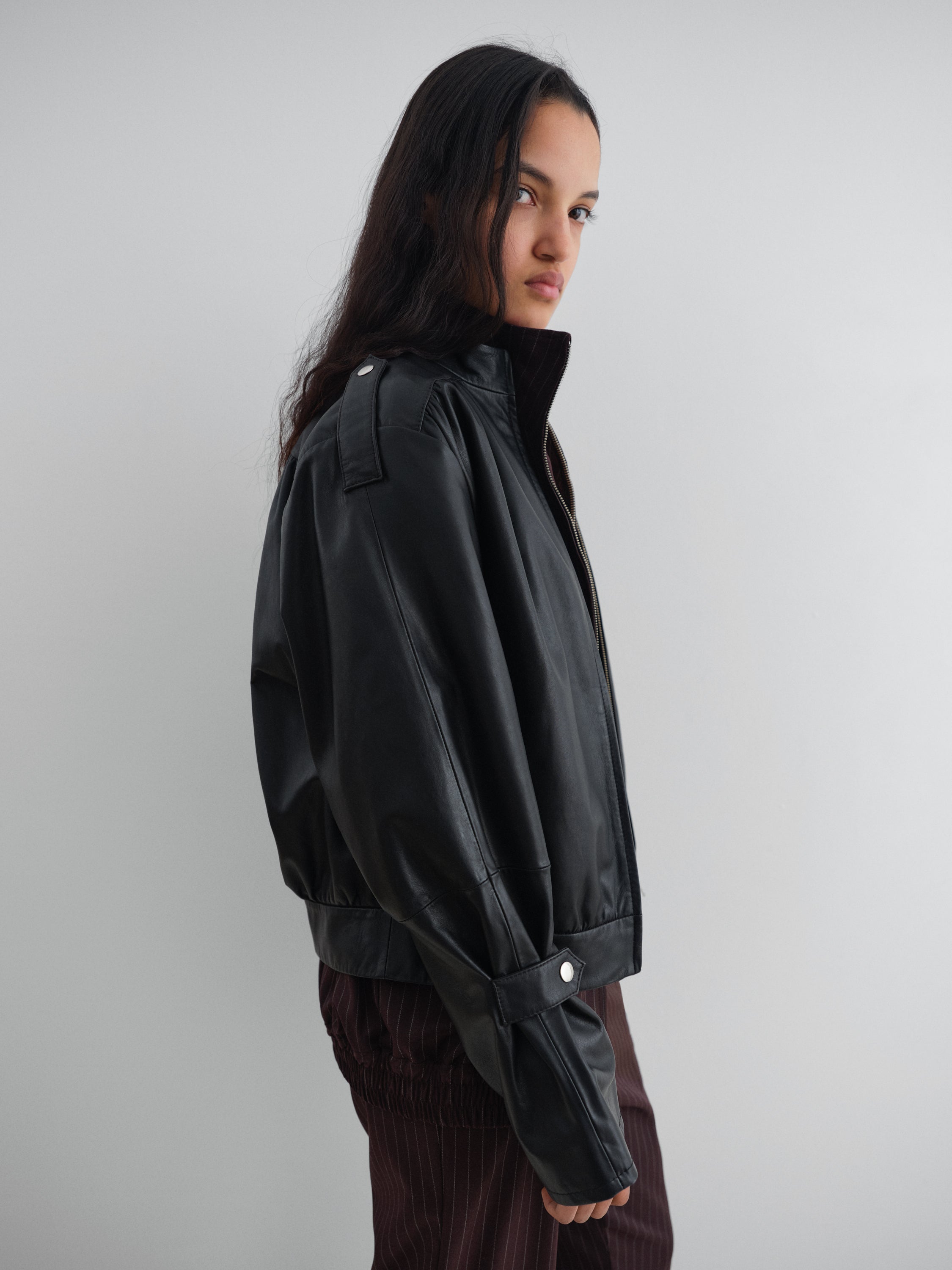 Black lamb leather bomber jacket for women - Gimaguas