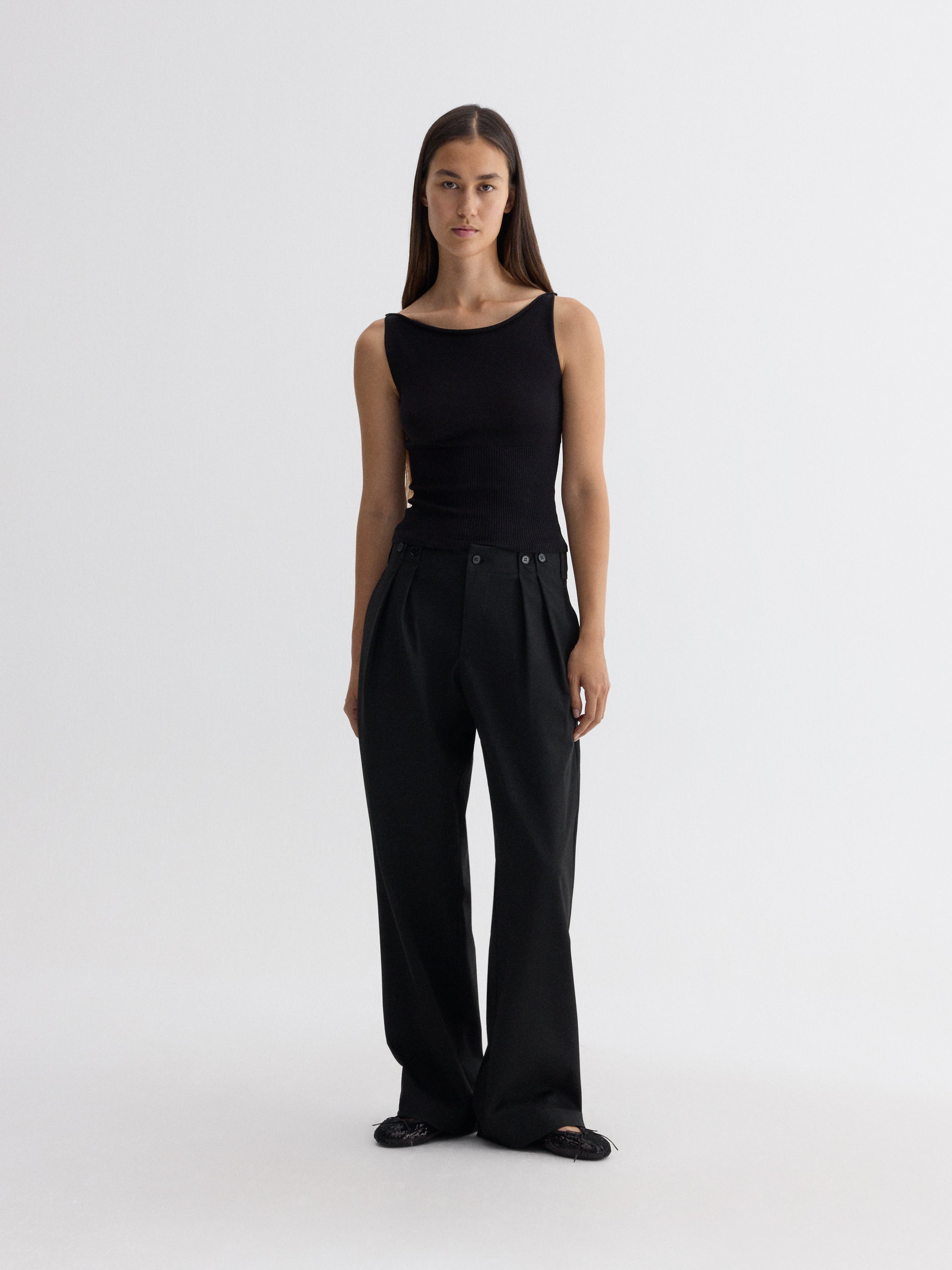 Black off-the-shoulder knit top for women with cap sleeves – Gimaguas