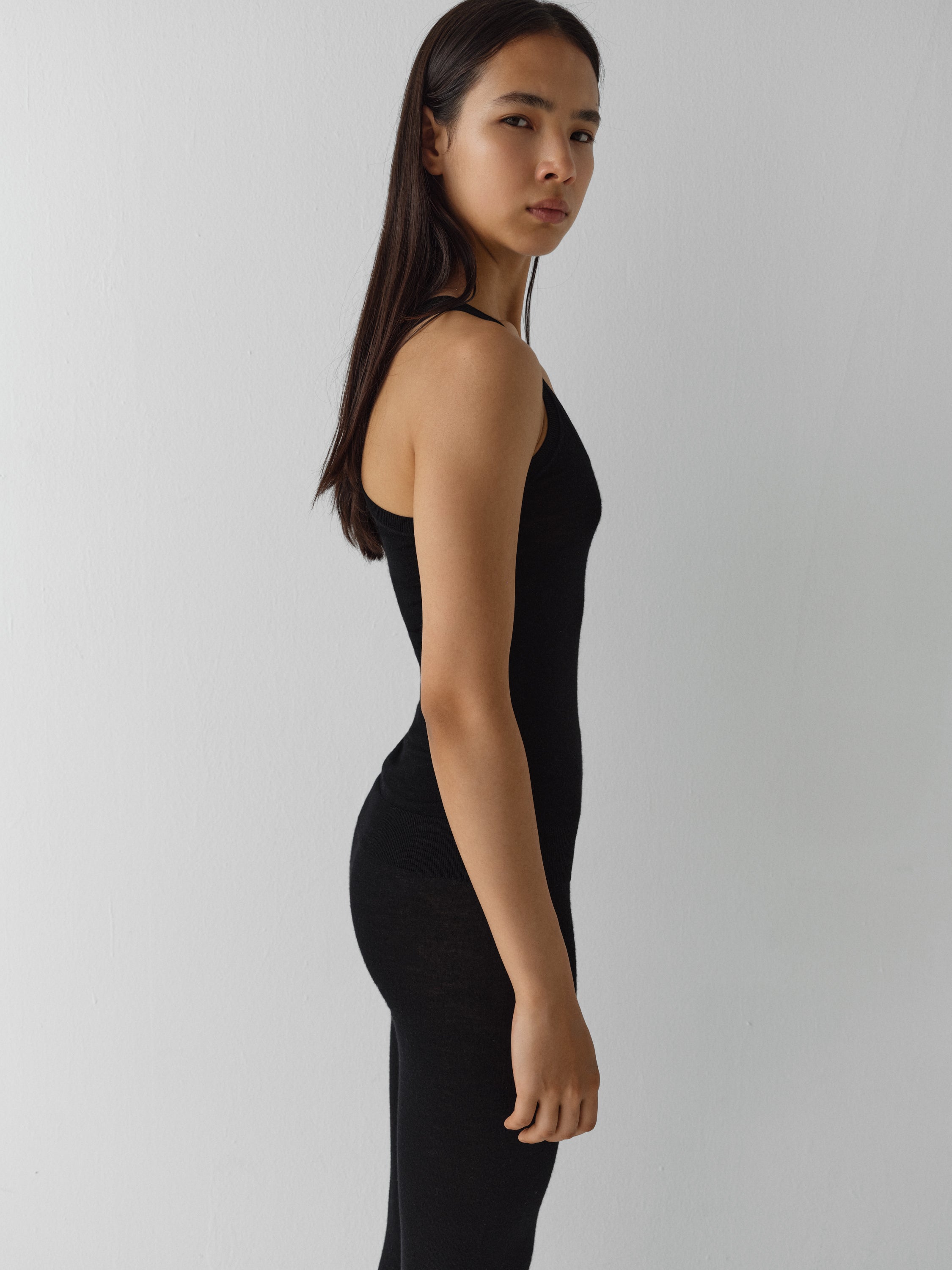 Black semi-sheer wool tank top for women - Gimaguas