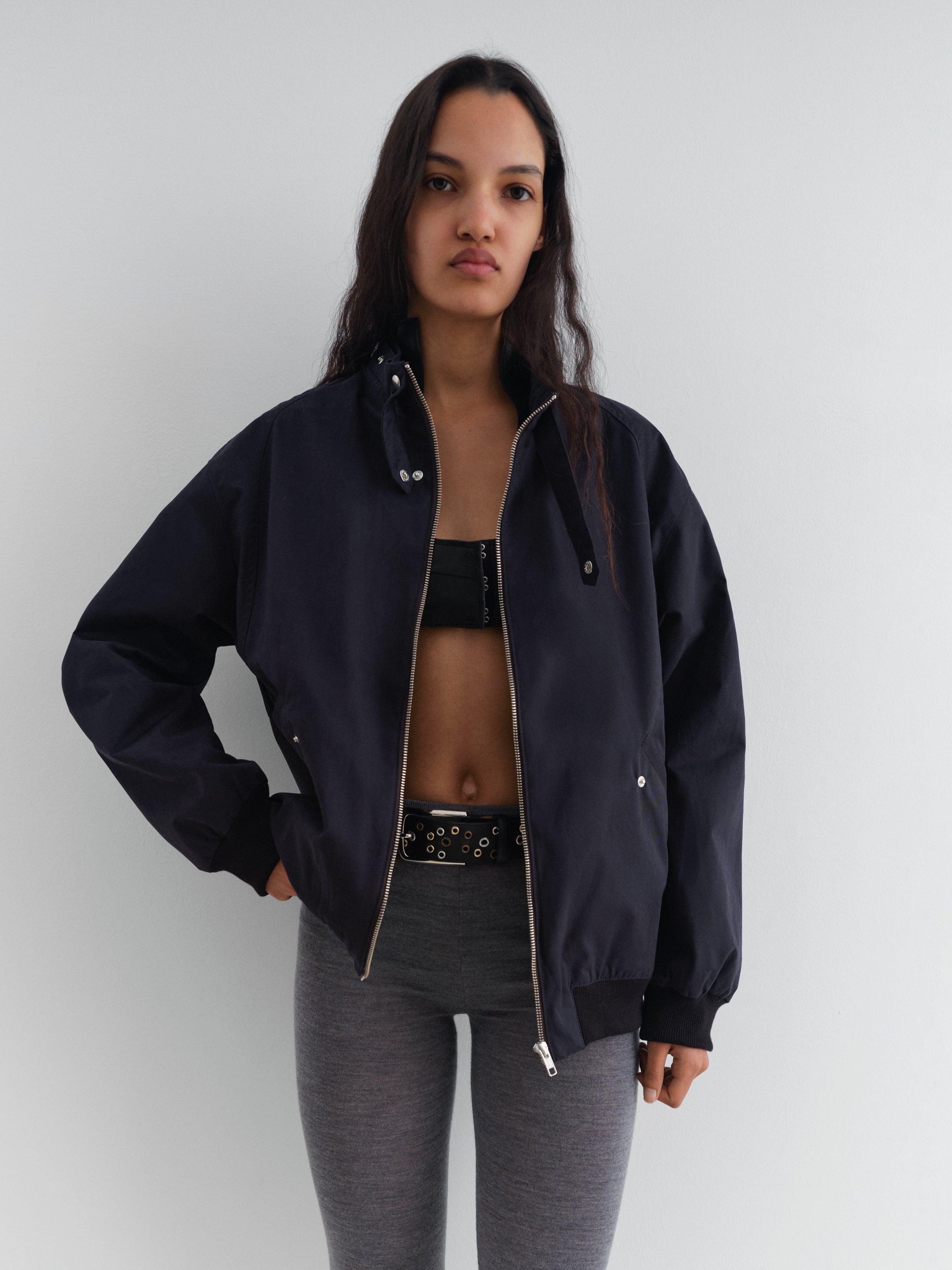 Unisex navy zip-up jacket with high collar – Gimaguas