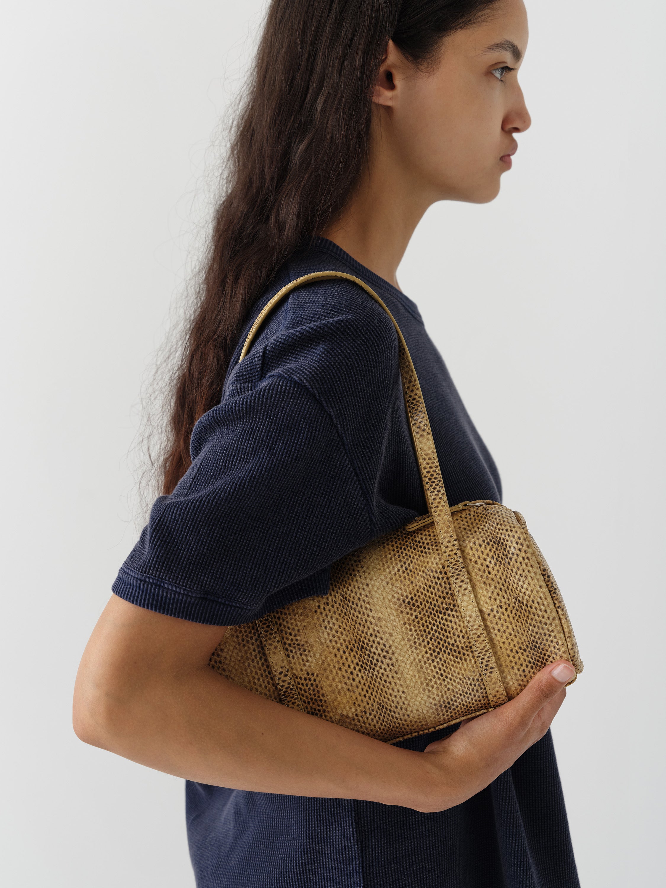 Women's yellow snake-effect leather shoulder bag - Gimaguas