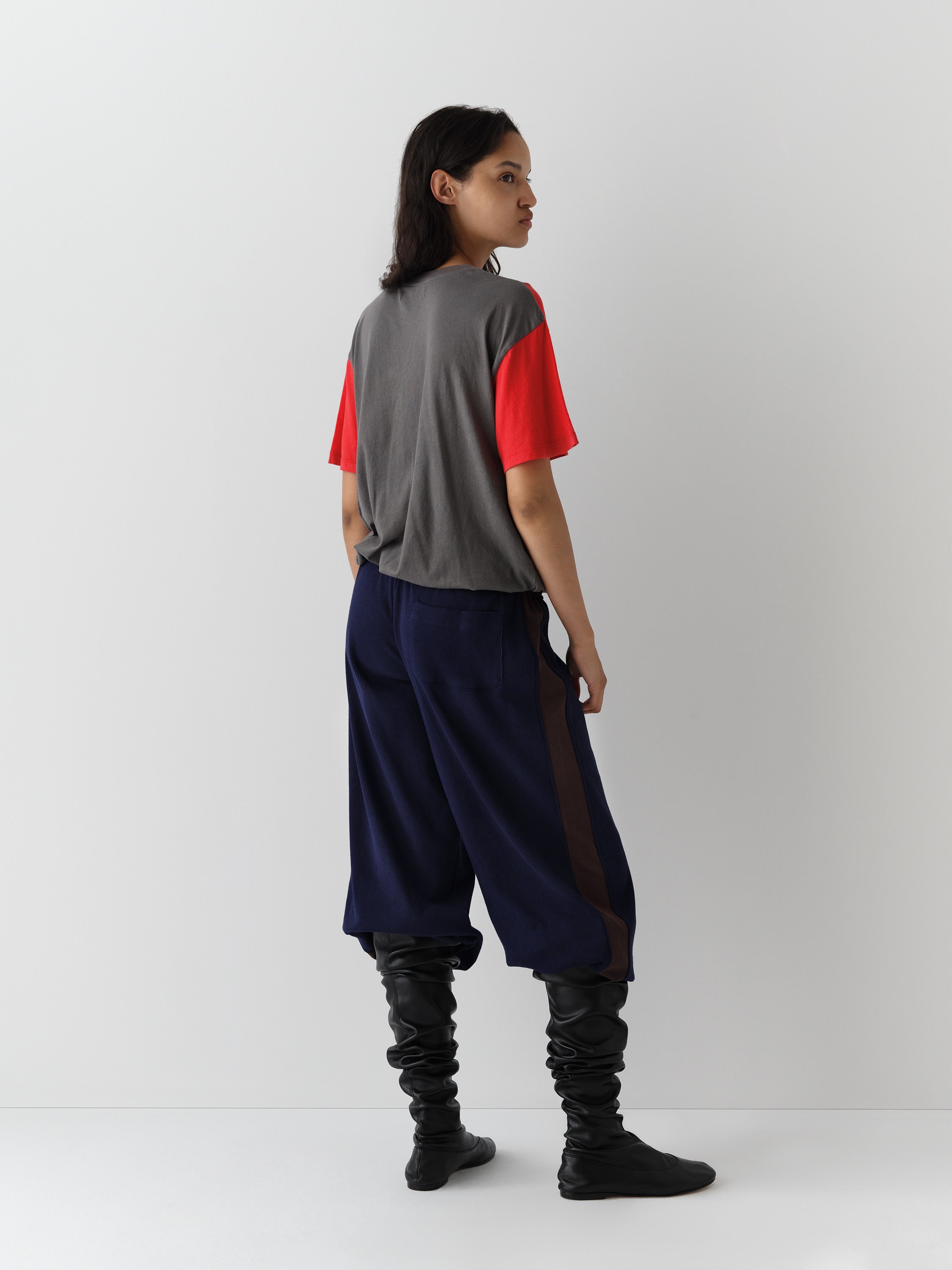 Unisex grey and red oversized t-shirt with contrast panels – Gimaguas