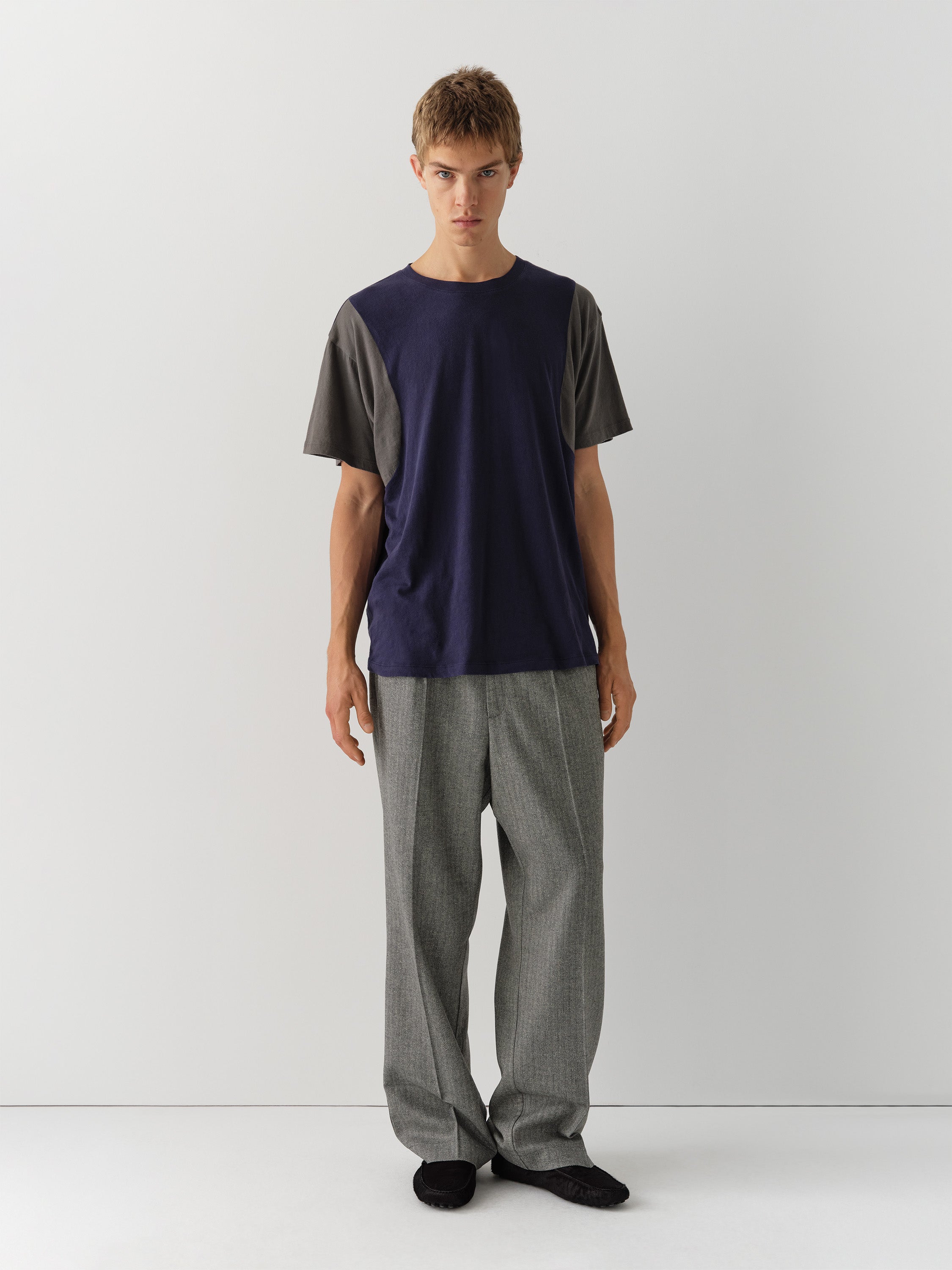 Unisex navy and grey oversized t-shirt with contrast panels – Gimaguas