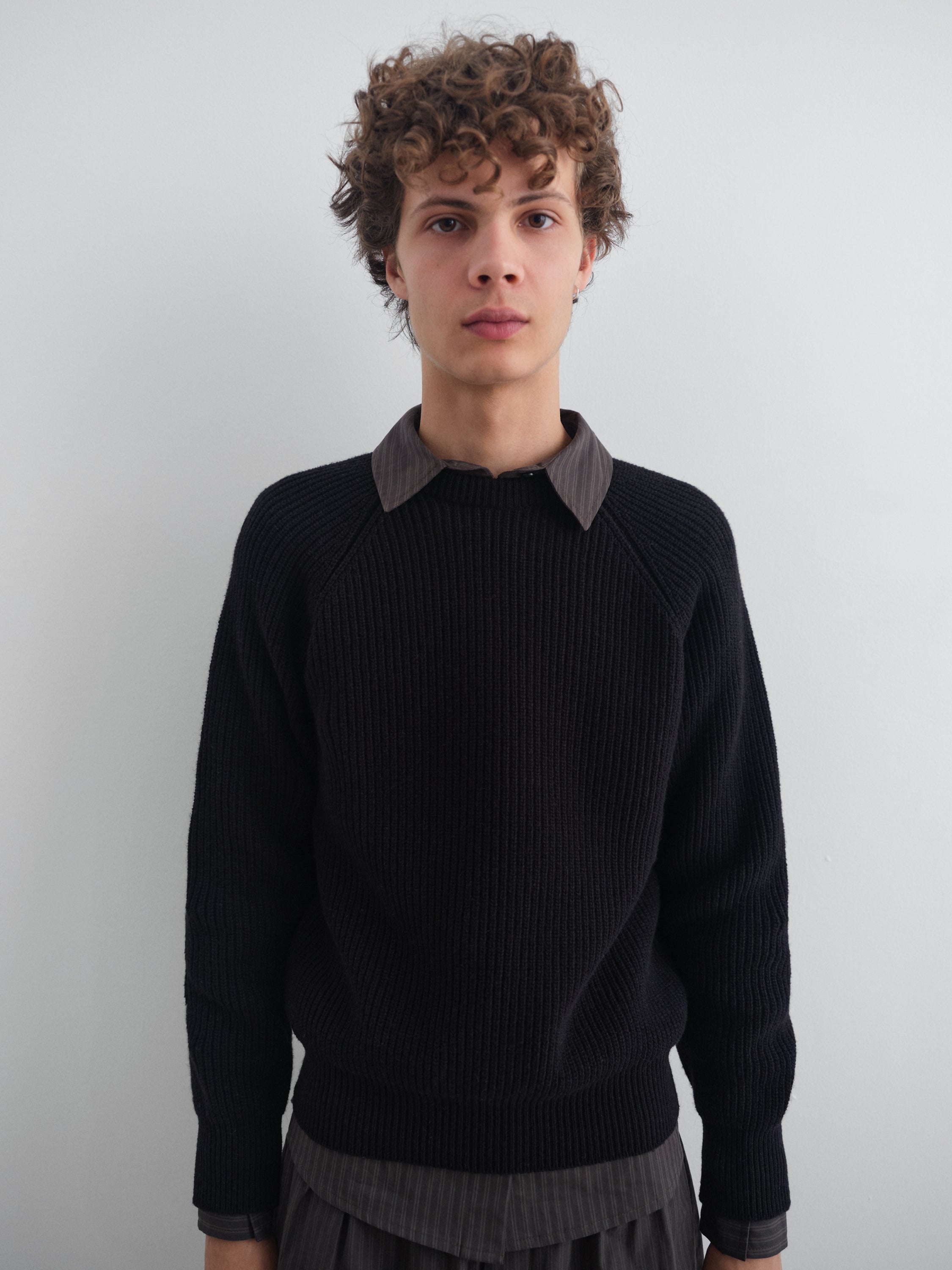 Unisex black ribbed long-sleeve jumper – Gimaguas