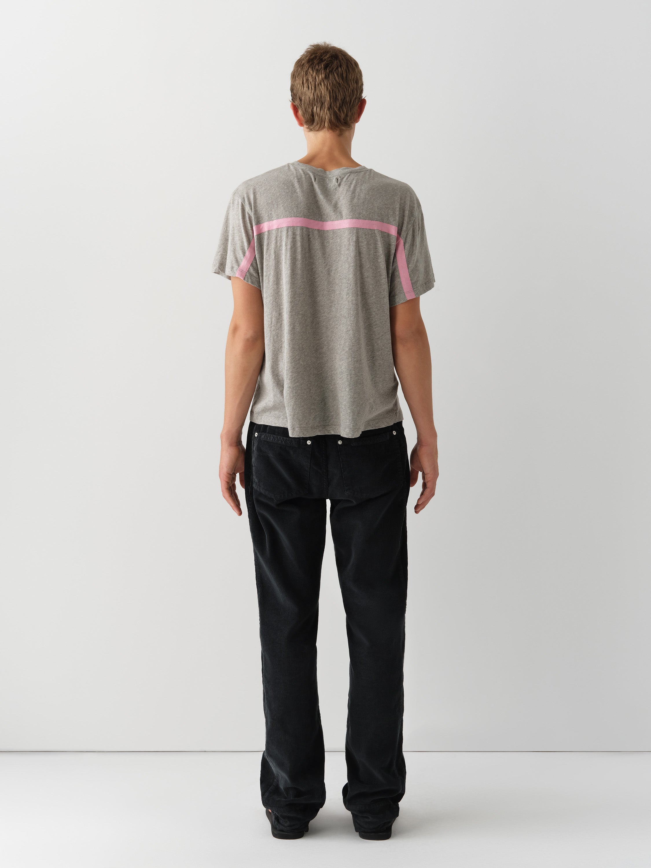 Grey Unisex T-Shirt with Pink Stripe. 100% Cotton – Gimaguas